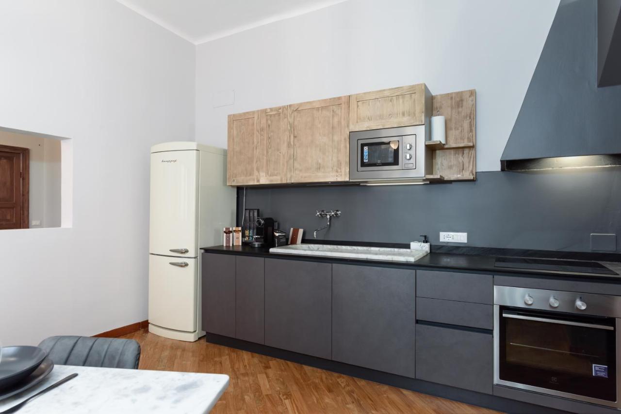 제노바 Esclusivo 130 Mq + Terrazzo Via San Vincenzo 아파트 외부 사진